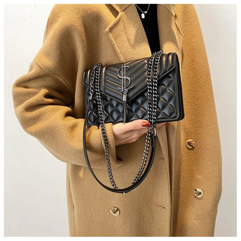 

2021 New Luxury Handbags for Women Vintage Designer Shoulder Bag Lady Evening Clutch Bag PU Leather Tassel Chains Crossbody Bags