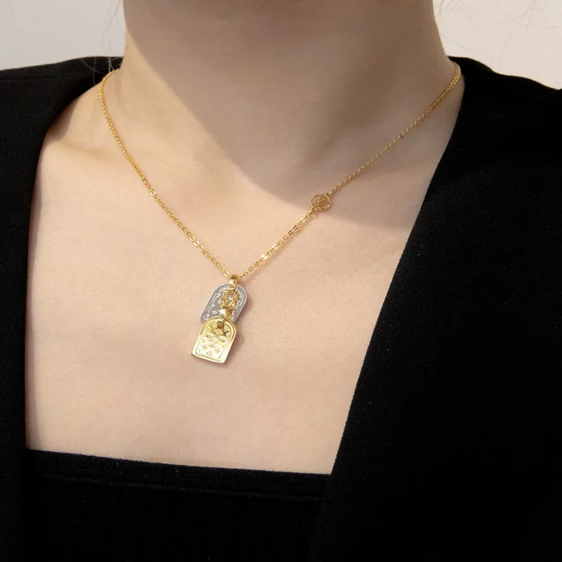 

Trendy fashion S925 sterling silver two-color double-sided double brand printing necklace couples customized exquisite gift