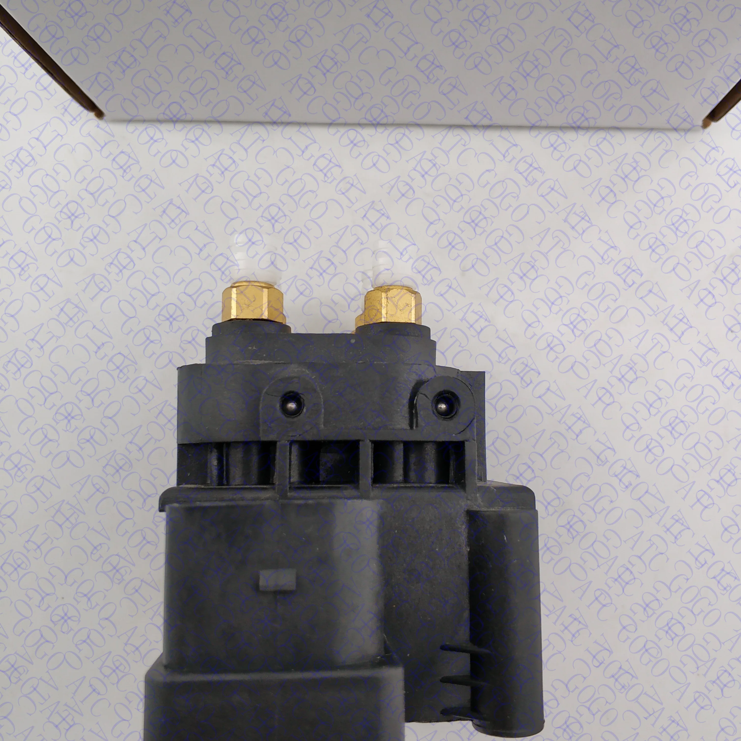 Блок электромагнитного клапана пневматической подвески для Audi A8 D3 A6 C6 Quattro OEM