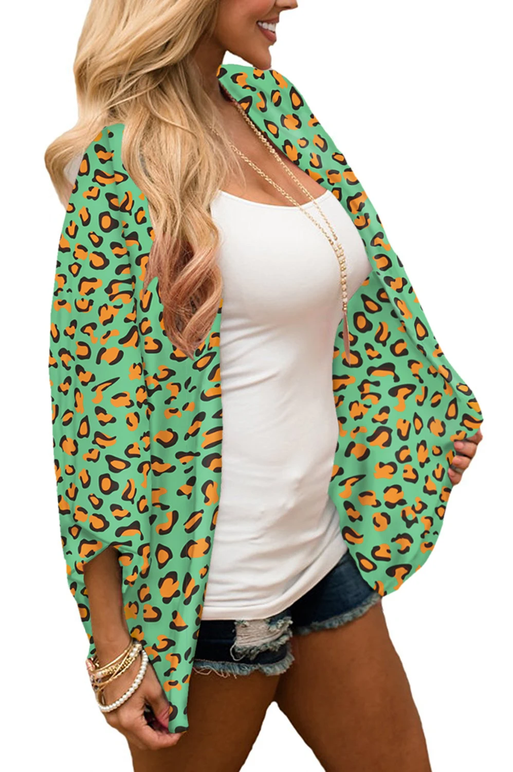 

Hot Sell of Women's Print Chiffon Cardigan Sunscreen Shirt Beach Blouse UV-protection Wear Short Clothes