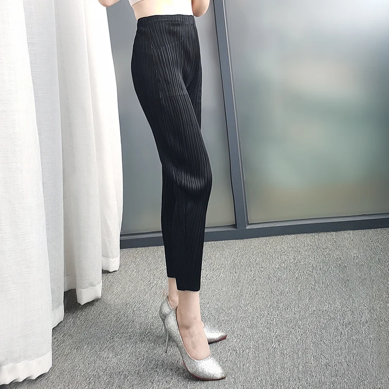 HOT SELLING Miyake fashion solid pocket ankle-lenght pants  IN STOCK
