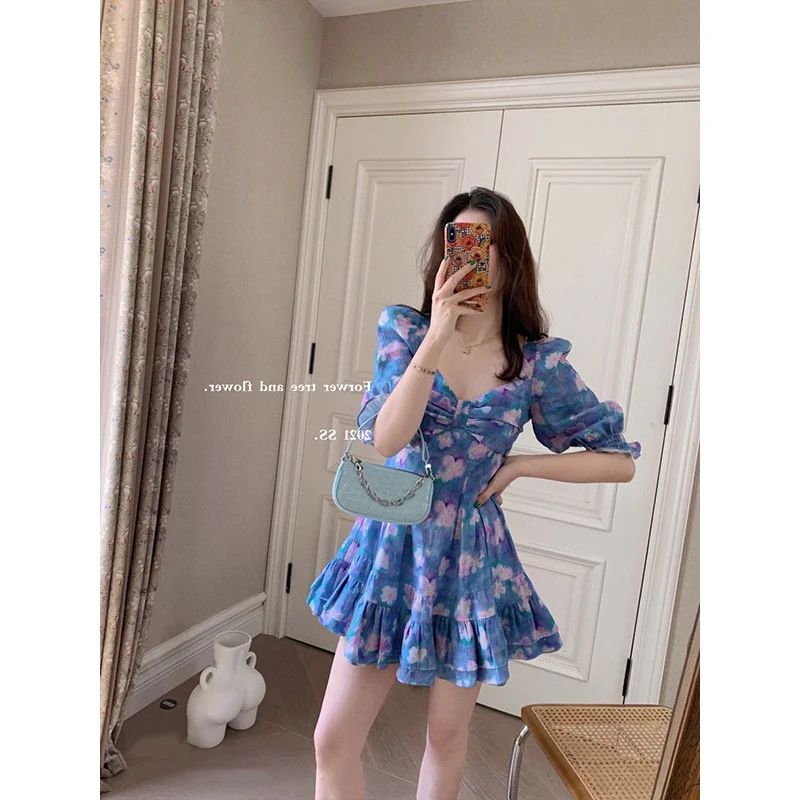 

O novo de 2021 hepburn estilo minoria francesa primeiro amor