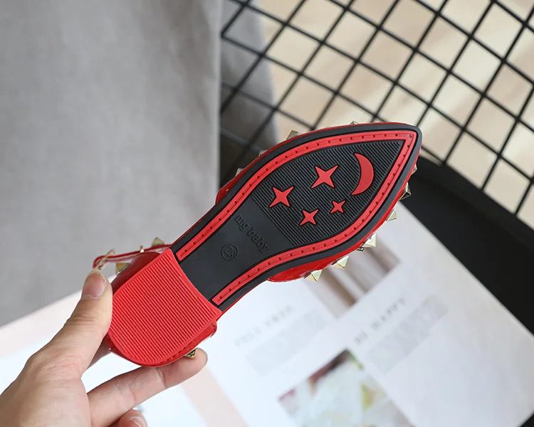 

Children's Shoes