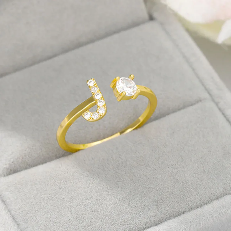 

2021 Ladies Stainless Steel Ring Gift for Girlfriend Fairy Aesthetic 26 Letter Size Adjustable Ring Wedding Engagement Ring