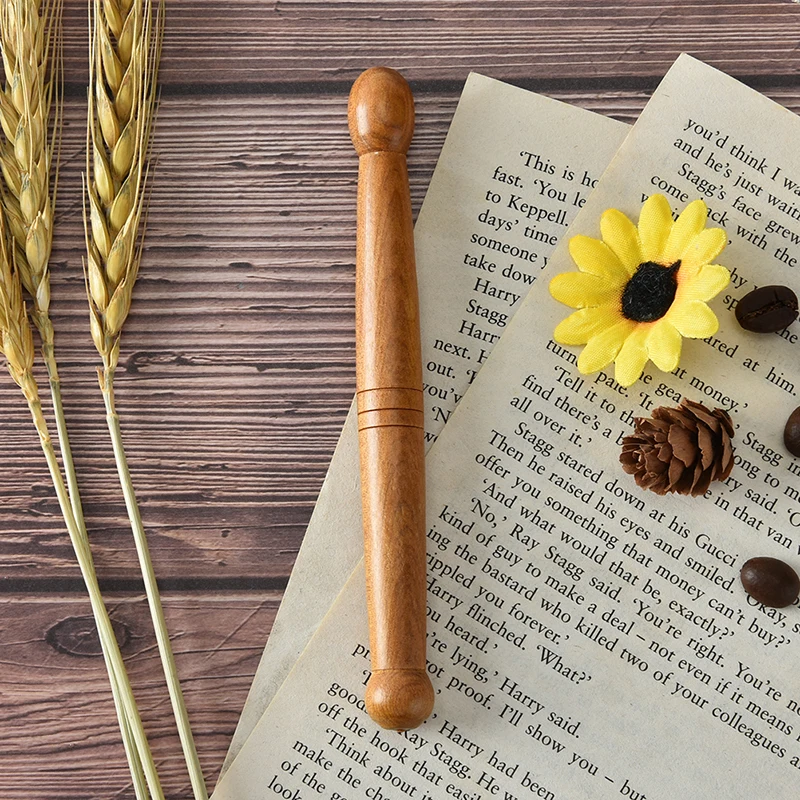 

1PCS Wooden Foot Body Massager Stick Acupuncture Reflexology Massager Relieve Muscle Soreness Relaxation Tools