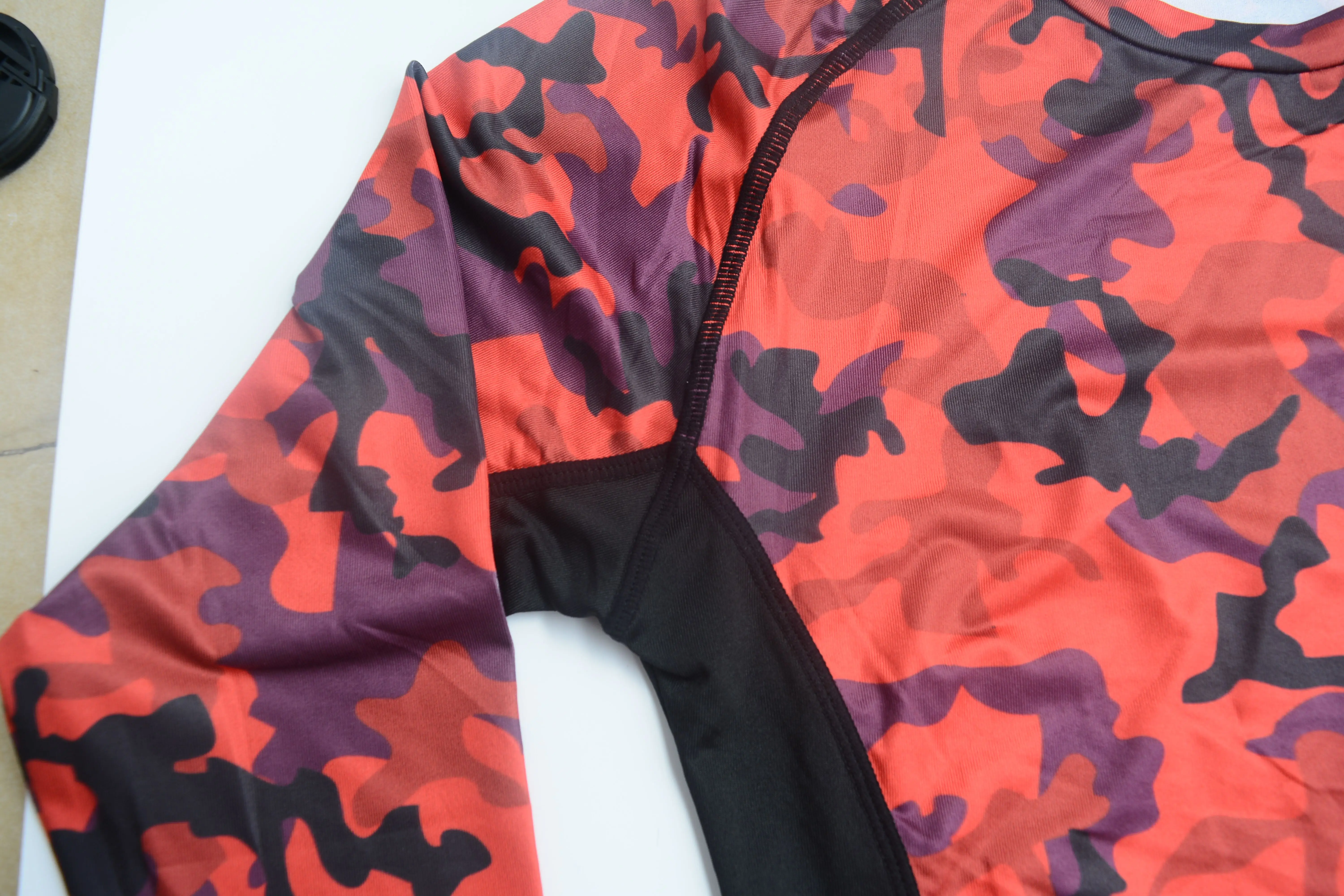 Дропшиппинг сыпь для серфинга защита от солнца UPF 50 пляжная одежда плавания с