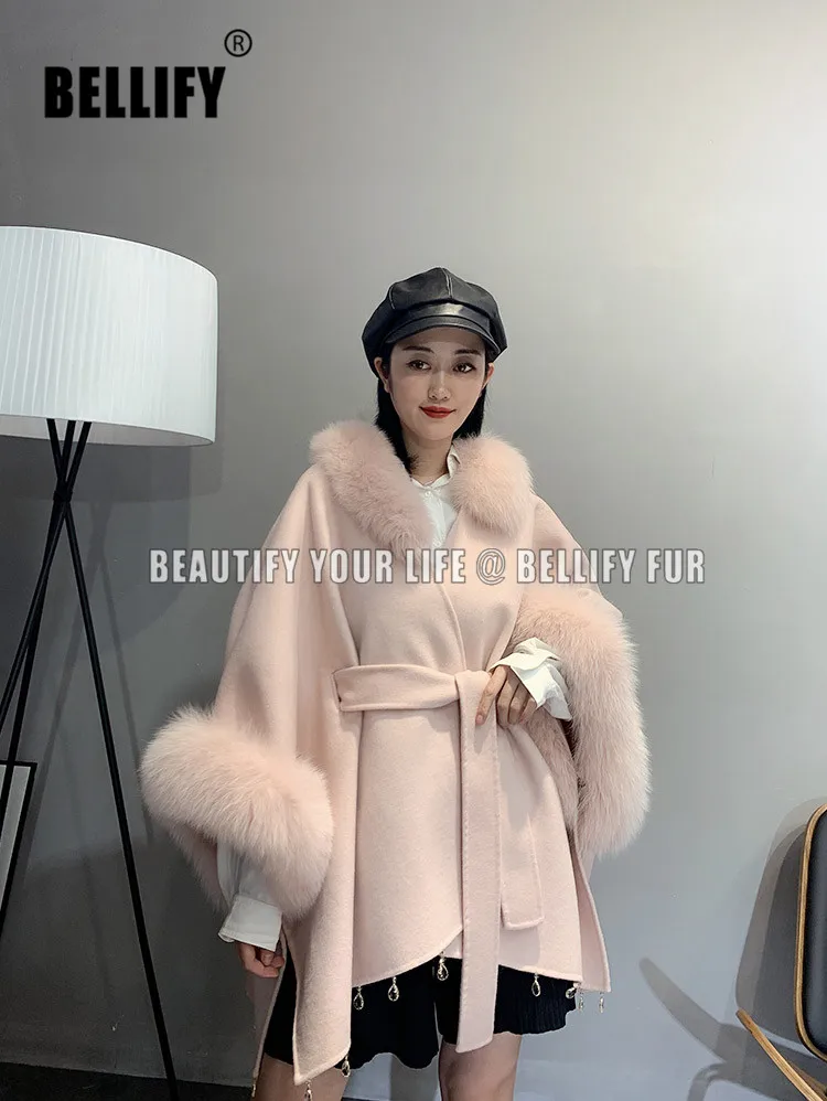 Кашемировое пальто со съемным воротником из натурального Лисьего меха женское