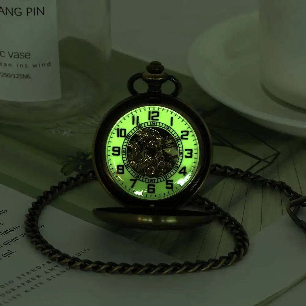 Luxury Luminous Mechanical Pocket Watch Bronze Hollow Wheel Hand-Winding Steampunk Pocket Hanging Chain Antique Watch Best Gifts