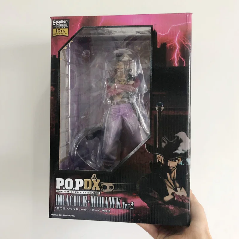 

Deluxe World Government Dracule Mihawk Action Figure Pop Anime 10th Anniversary Big Excellent Model Toy Collectibles
