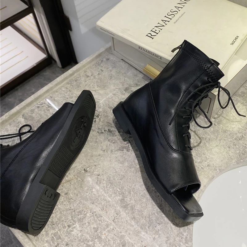 

2021 New Spring Flats Casual Sneakers Shoes Fashion Peep Toe Ladies Lace Up Sandals Flat Heel Sneakers Shoes For Woman Flats