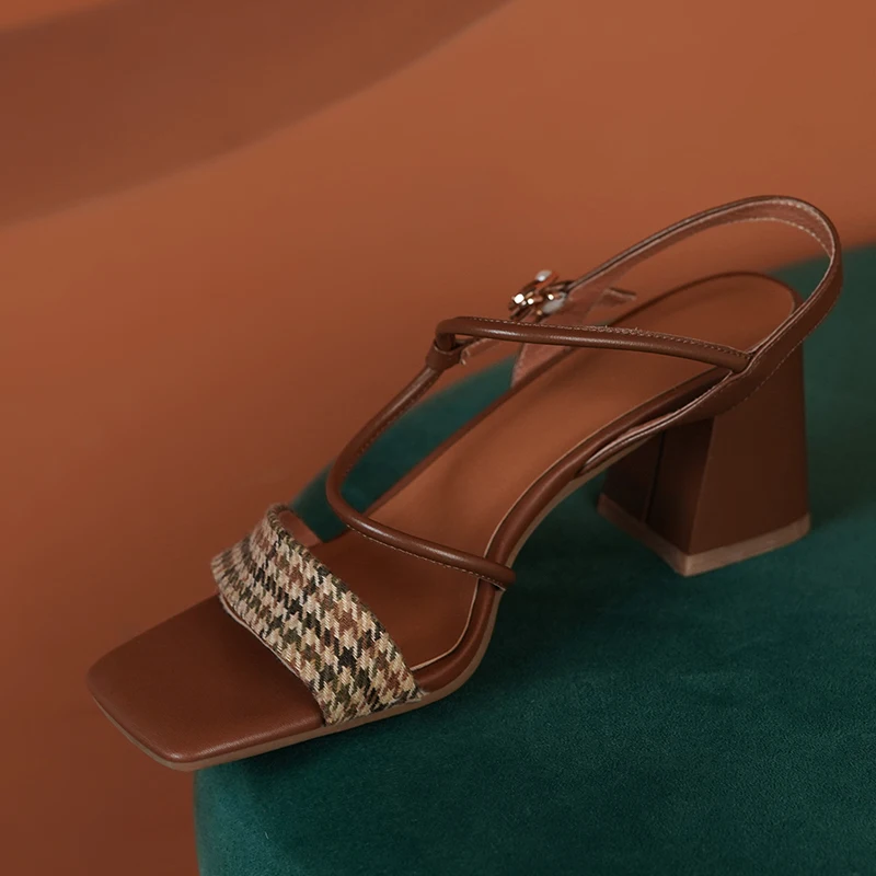 

Genuine Leather Women Sandals Fashion Buckles Thick Heels Shoes Woman 2021 Summer Top Quality Wedding Dancing Retro Women Shoes