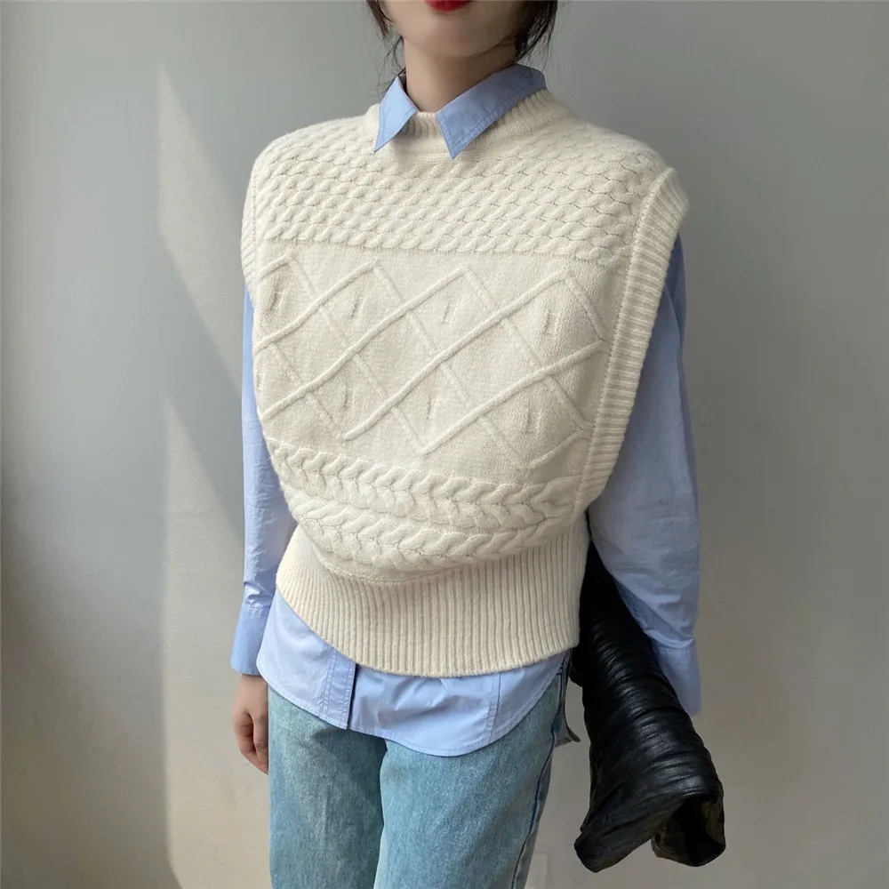 

Women Casual Knit Top Spring and Autumn Sweater Vest Female All-match Loose Sleeveless Knitted Pollver Tops NS2390