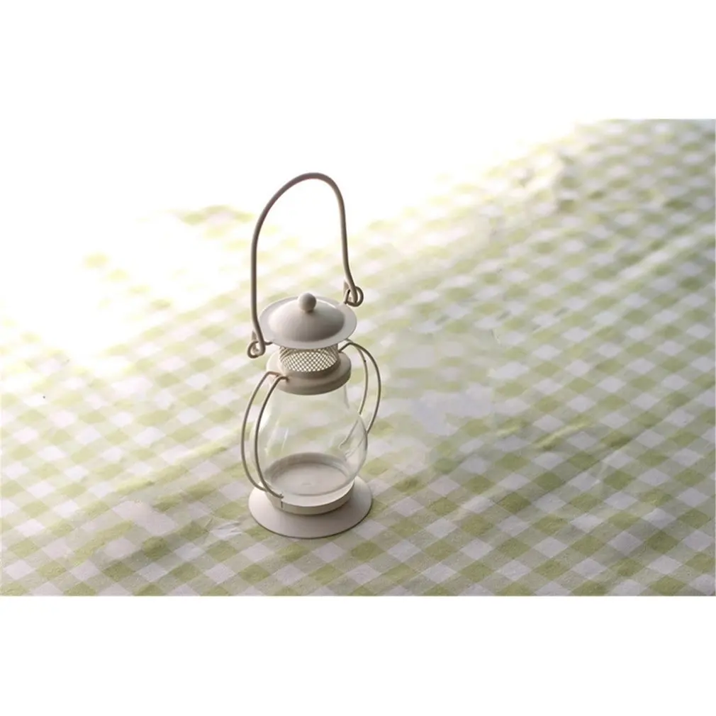 

European-style Retro Iron Candlestick Household Furnishings Creative Kerosene Lamp Candlestick Romantic Decoration