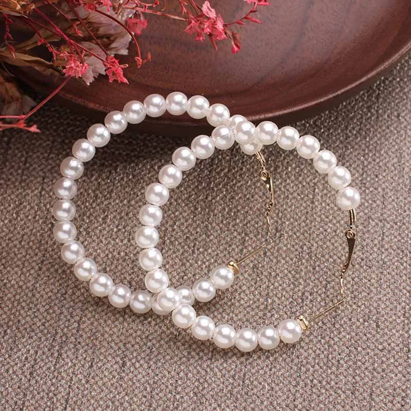 

Hot Simple Plain Gold Color Metal Pearl Hoop Earrings Fashion Big Circle Hoops Statement Earrings for Women Party Jewelry