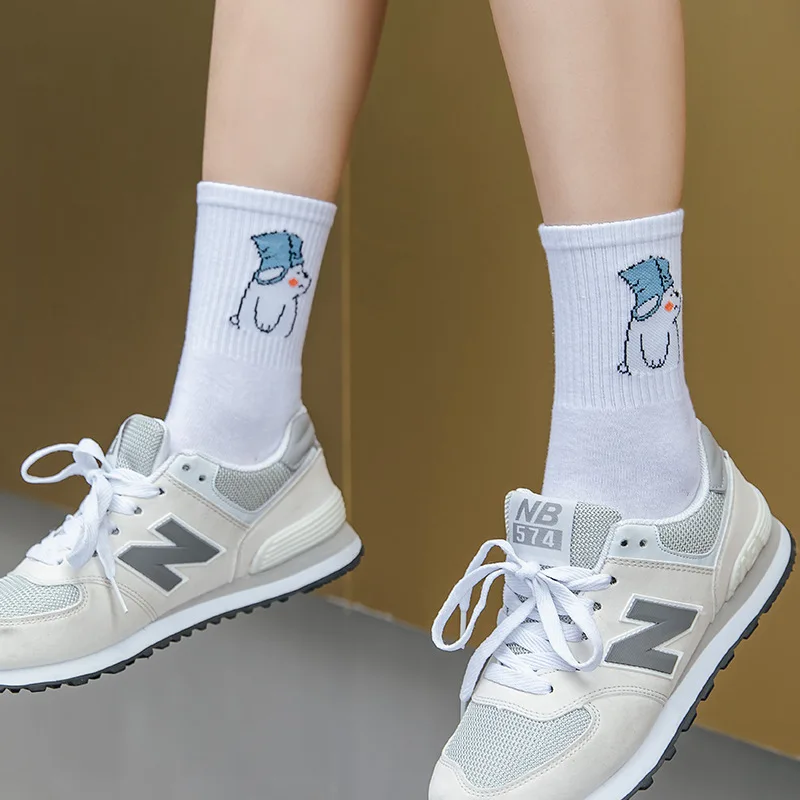 New product white bear Socks women's Kawaii jacquard breathable cotton sports Women's socks fashion cute cartoon Maiden Socks