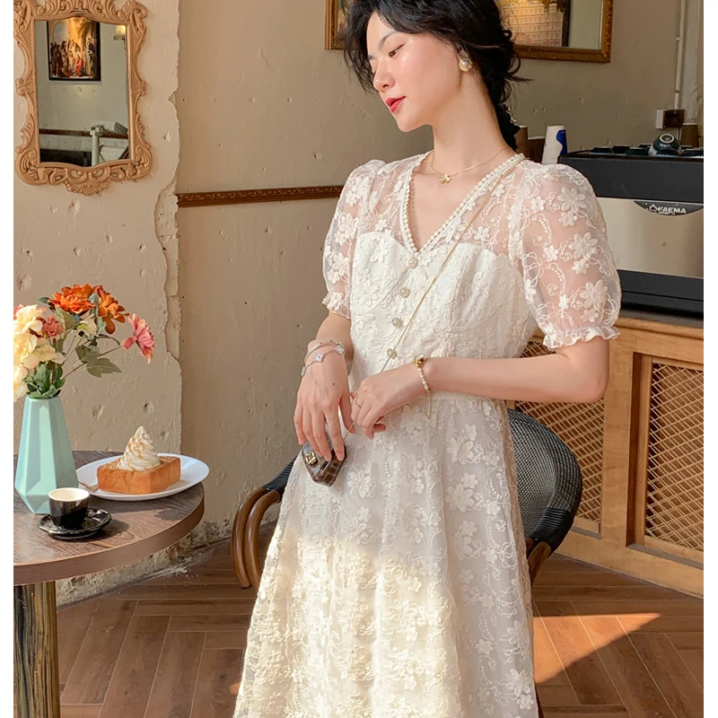 

2021 Summer Korean Elegant Midi Dress Women V-Neck Short Sleeve Lace Floral French Vintage Dress Female Party One Piece Dresses