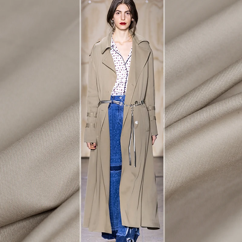 Шерстяная Ветровка из однониточной ткани светло-хаки эластичной для осени