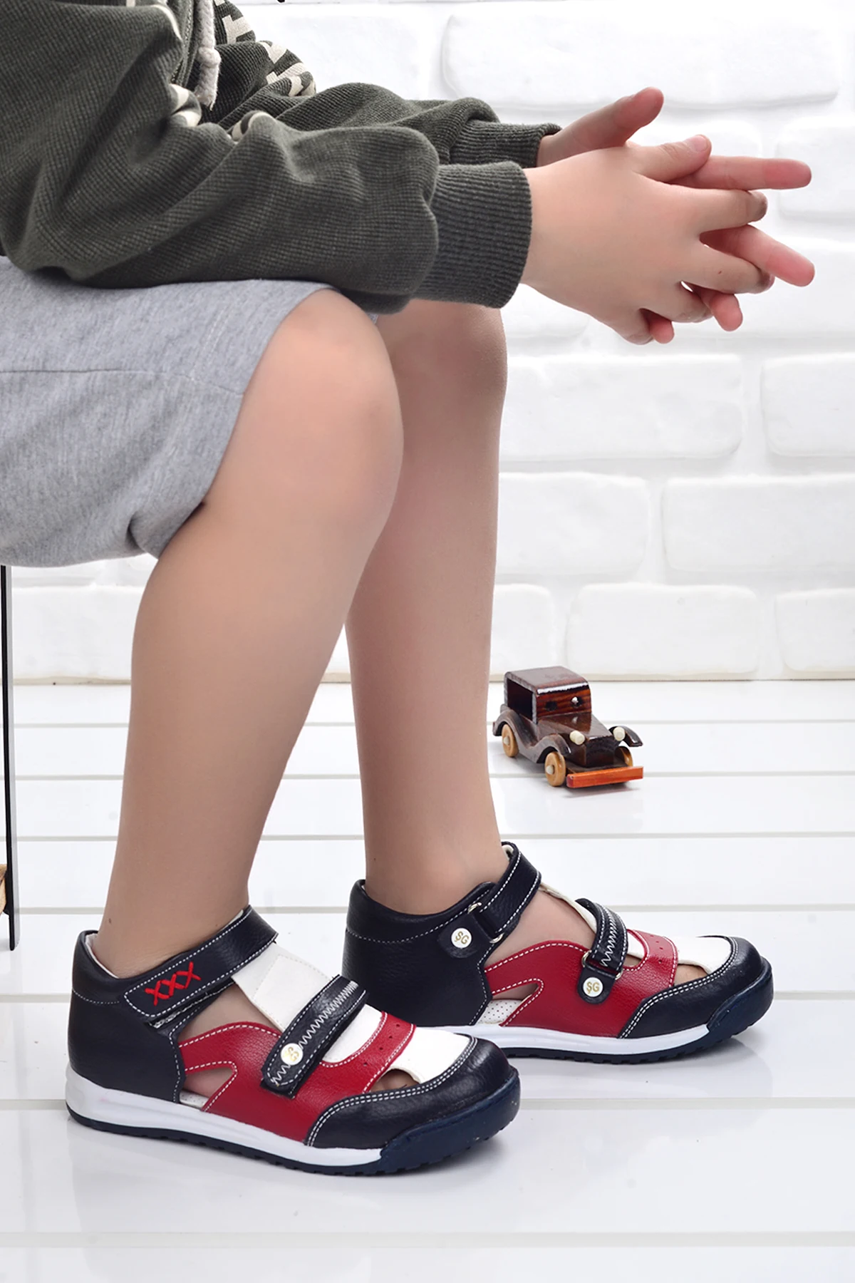 

Kiko Lf 2405-10 Orto pedik Male Child Shoes Sandals