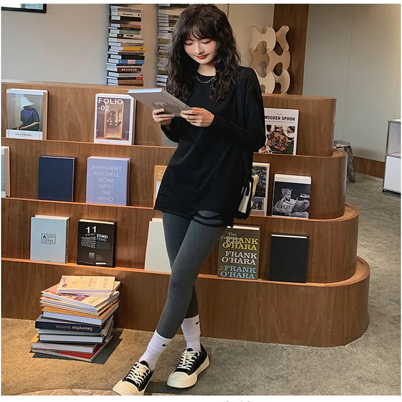 

Autumn And Winter New Bottoming Shirt Women's Hole Long Sleeved T Shirt Women Loose And Versatile Solid Color Mid Length TopC440