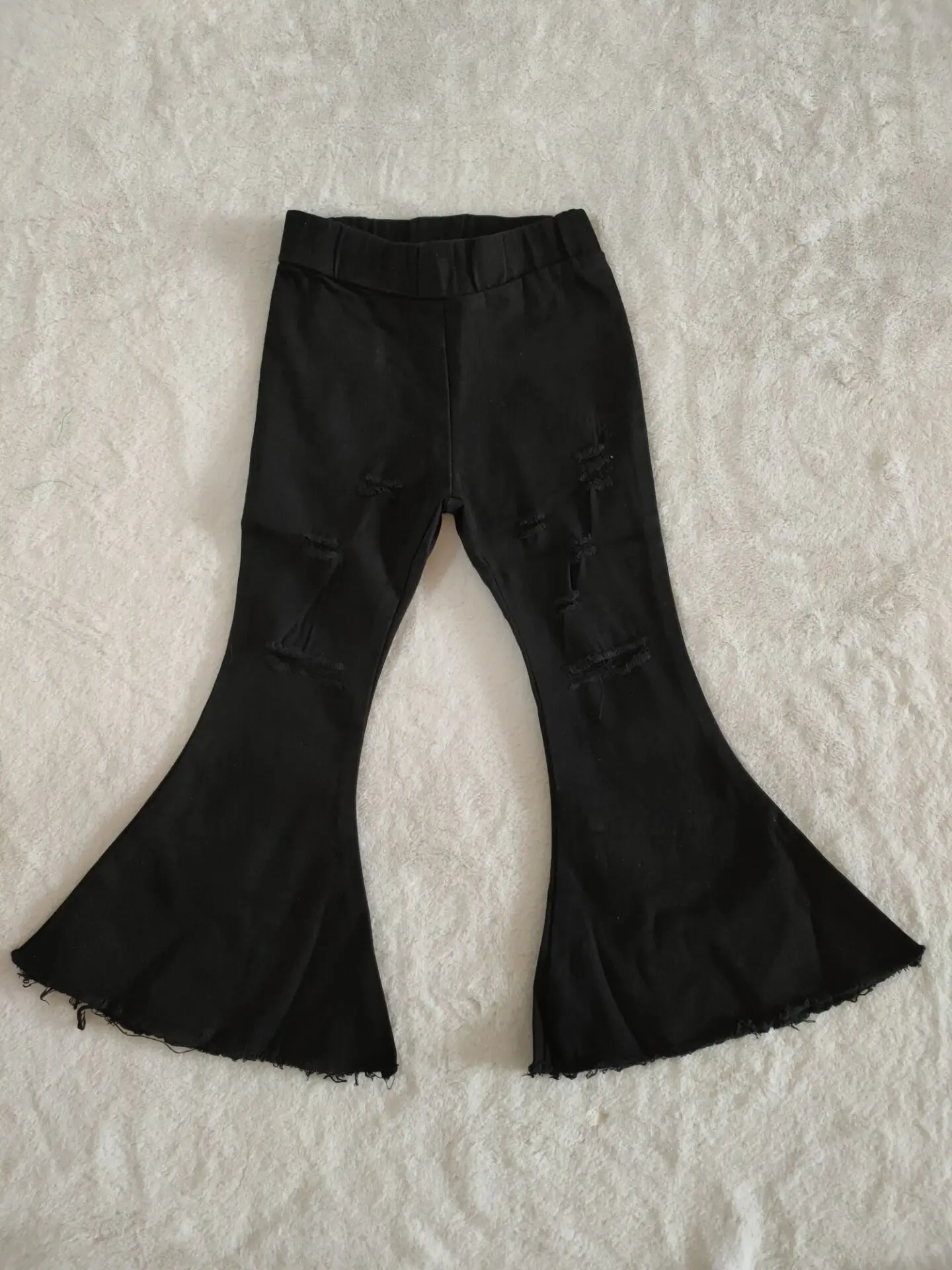 

2020 fashion children's girls four-color hole denim flared pants four colors to choose from