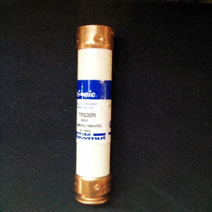 

New and original fuse 30A 600VAC TRS30R 21X127MM TRS15R