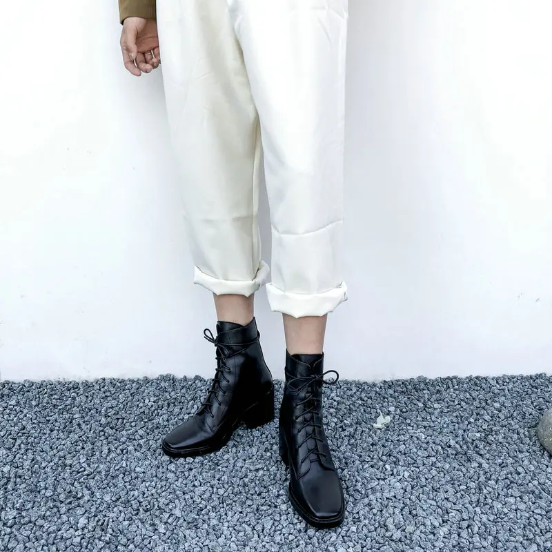 

2020 New Punk Female Motorcycle Boots Party Night Club Shoes Woman Chunky Heels Genuine Leather Women Ankle Boots