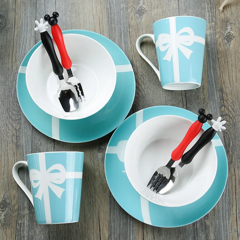 Керамическая миска для завтрака из костяного фарфора свежих фруктов салата