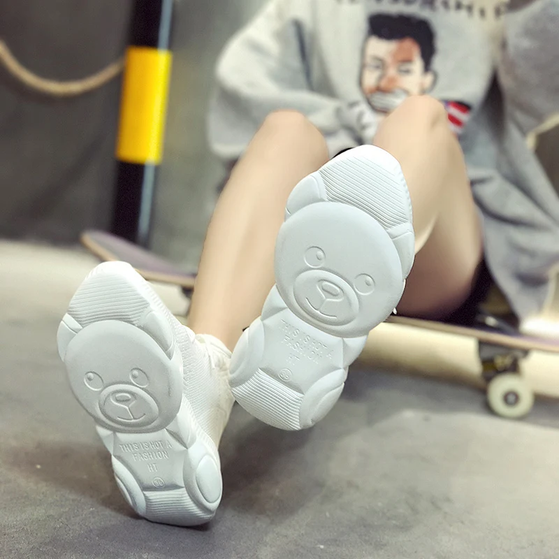 Женские кроссовки с дышащей сеткой белые черные вязаные высокие женская