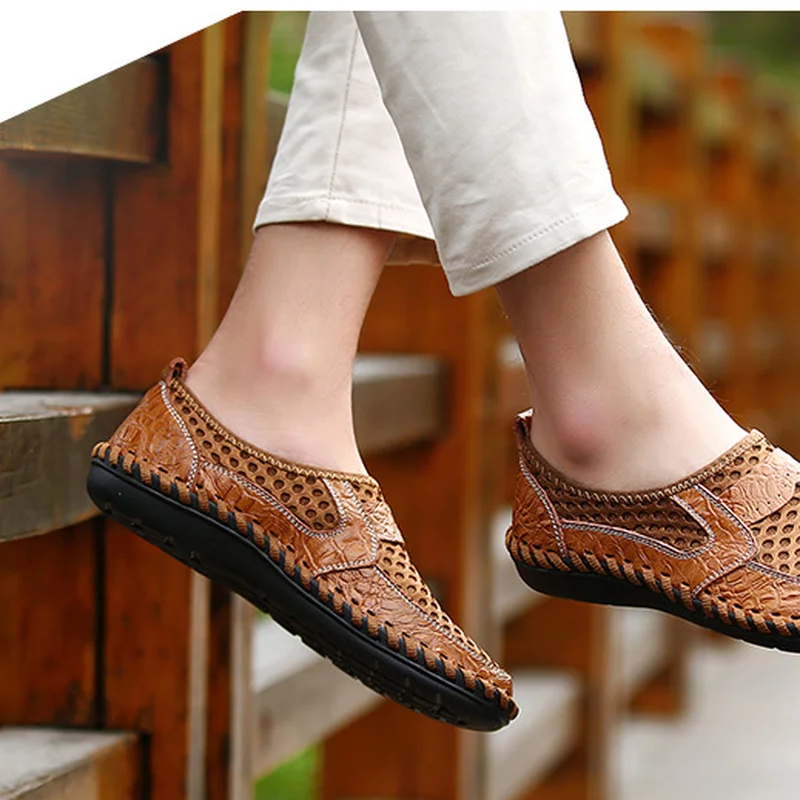 

2021 Summer New Mesh Lightweight Men Shoes Fashion Casual Shoes for Men Breathable Slip on Sneakers Flat Outdoor Mens Loafers