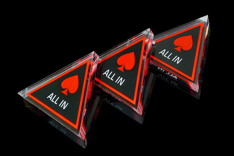 1 шт. акриловая покерная треугольная кнопка все в пуговицах Бакара Техасского