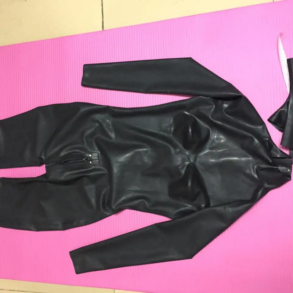 Женский латексный костюм с молнией на спине боди из латекса объемным вырезом