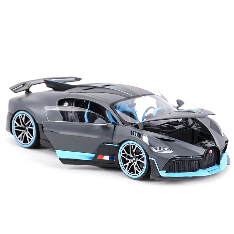 Bburago 1:18 Bugatti Divo спортивный автомобиль статическая литая модель сплава Модель автомобиля