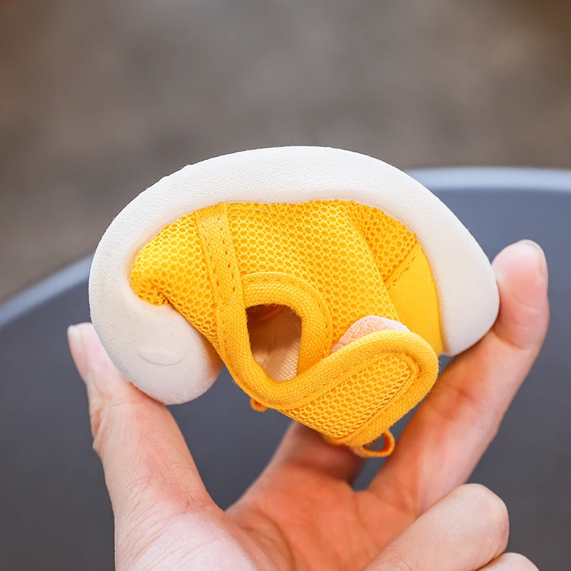 

CSBL Infant Toddler Shoes Non-slip Kids First Walkers Shoes Spring Soft Bottom Baby Girls Boys Casual Mesh Shoes Comfortable