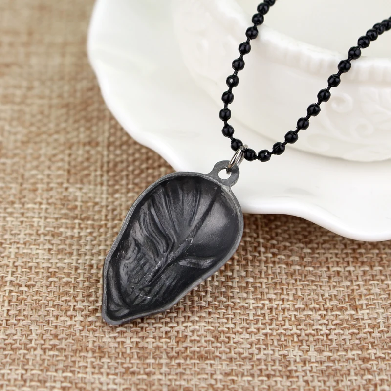 Горячая Аниме Bleach Античное Олово металлическое ожерелье маска Куросаки с