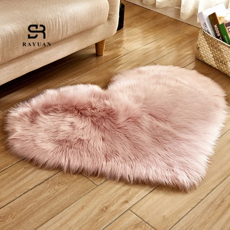 

RAYUAN 70x90CM Love Heart Rugs Artificial Wool Sheepskin Hairy Carpet Faux Floor Mat Fur Plain Fluffy Soft Area Rug Tapetes