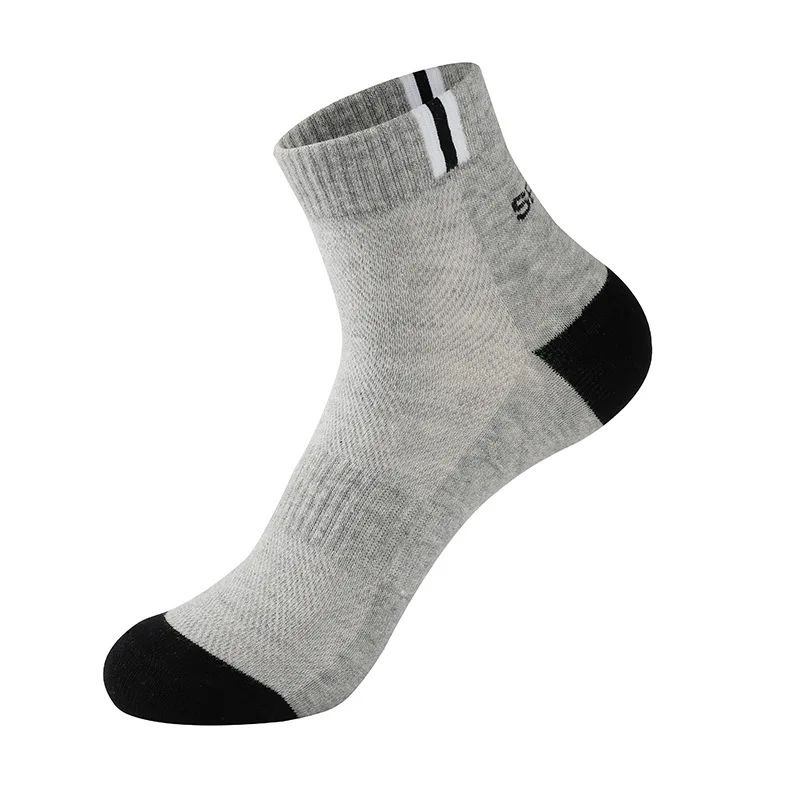 

Cotton Tube Socks Autumn And Winter Men's Sports Solid Color Casual Men's Socks Cotton Socks Deodorant And Sweat-Absorben