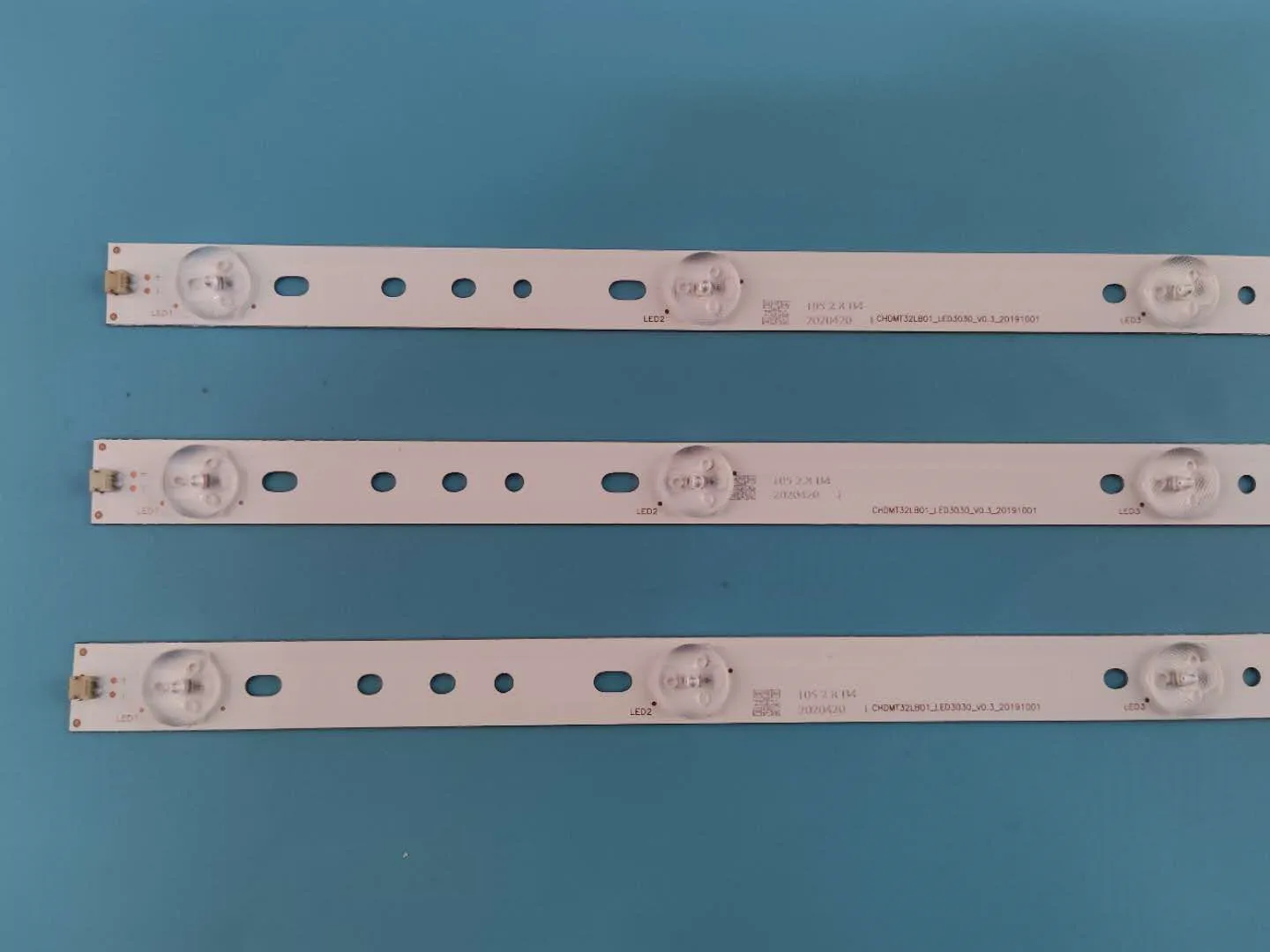3 шт./компл. 562 мм новая светодиодная лента SVJ320AG2 SVJ320AG2_REV2_6LED_130307 32D2000 SVJ320AK3 SVJ320AL14 |