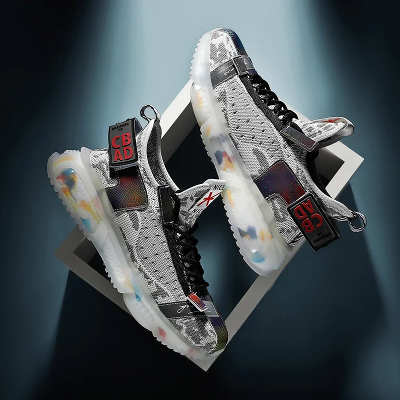 

2021 new fashion breathable running shoes non-slip wear-resistant casual sports shoes