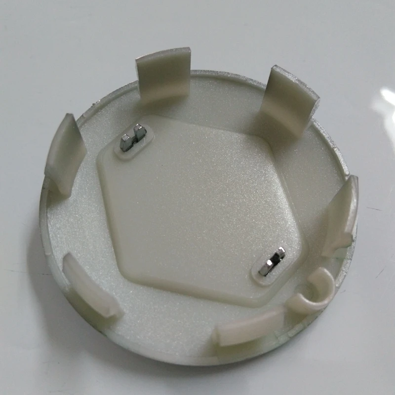 

100pcs 57mm Silver Black Wheel Center cap HubCaps Rims Cover Emblem Logo for Clio for Megane Car styling Car Accessories