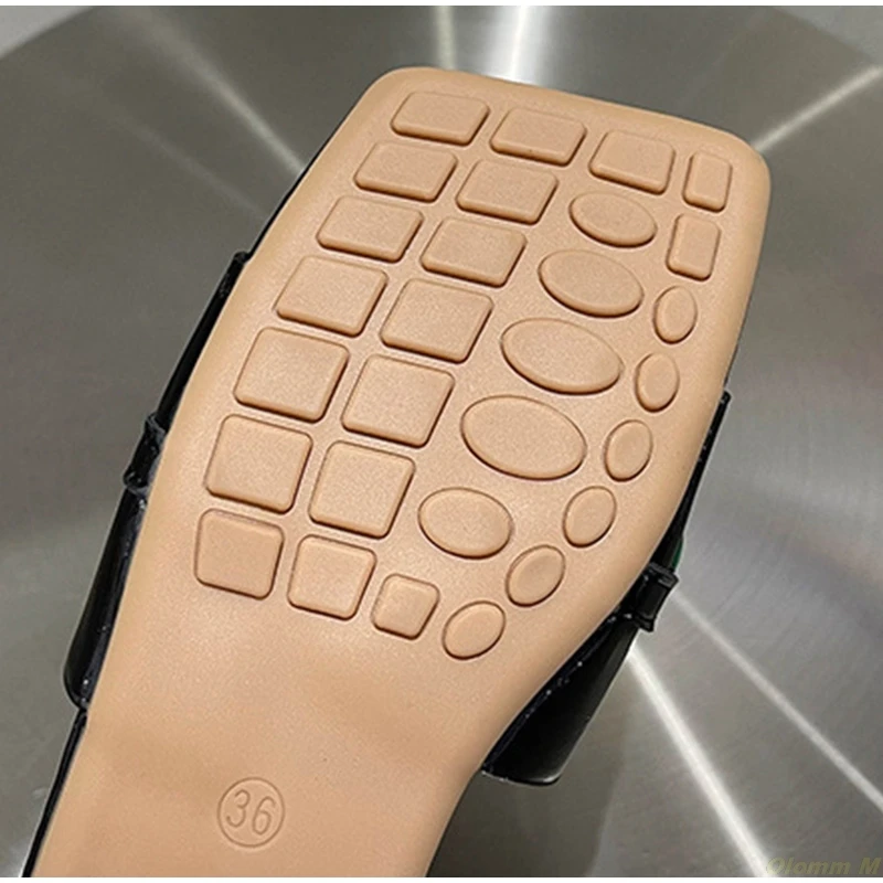 

2021 New Woman Summer Slippers Flat Chain Square Toe Candy Color Ladies Sandals Fashion Lightweight Comfort Female Slides