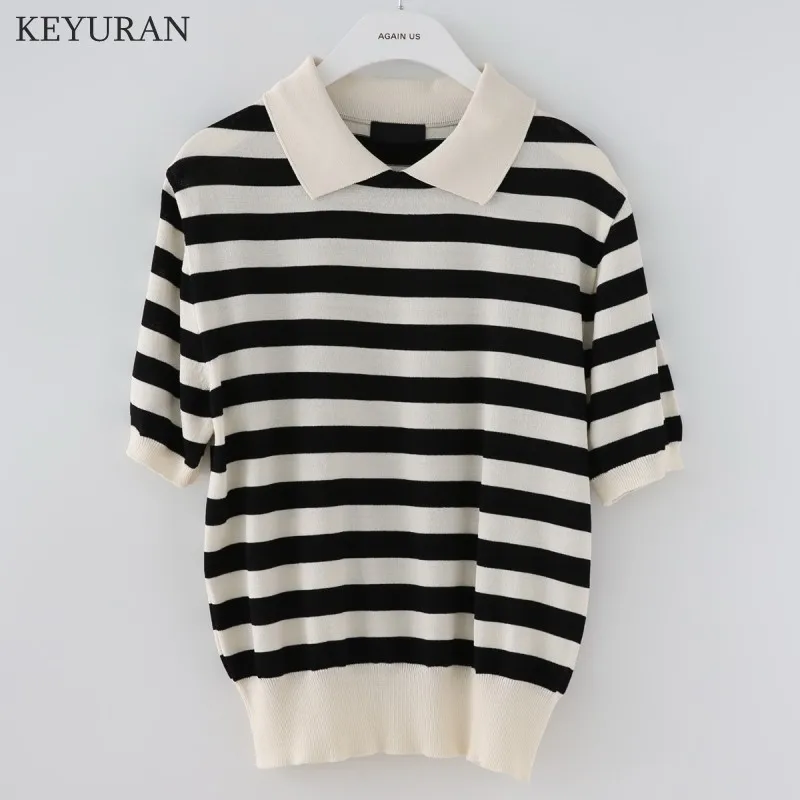 Женская трикотажная футболка в полоску повседневная офисная с коротким рукавом