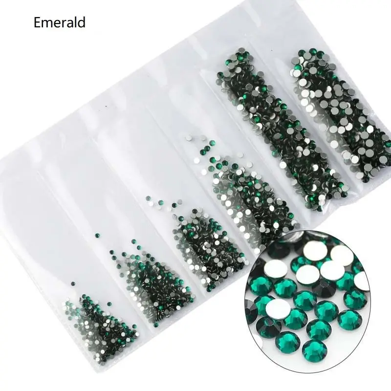 Emerald 1680 шт мульти-Размеры Стекло ногтей Стразы для украшения для ногтей кристалл страз Charms смешанные Размеры стразы комплект - Цвет: Emerald