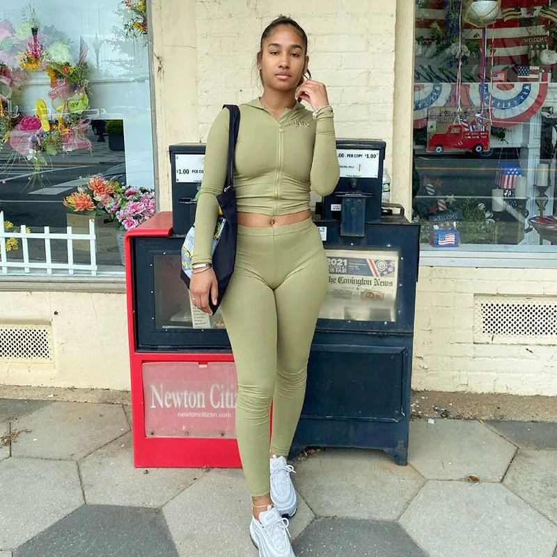 

2021 Autumn Winter Solid Women Outfits Long Sleeve Fitness Tracksuit Bodycon Hoodies Crop Top Trouser Pant 2 Piece Set Female