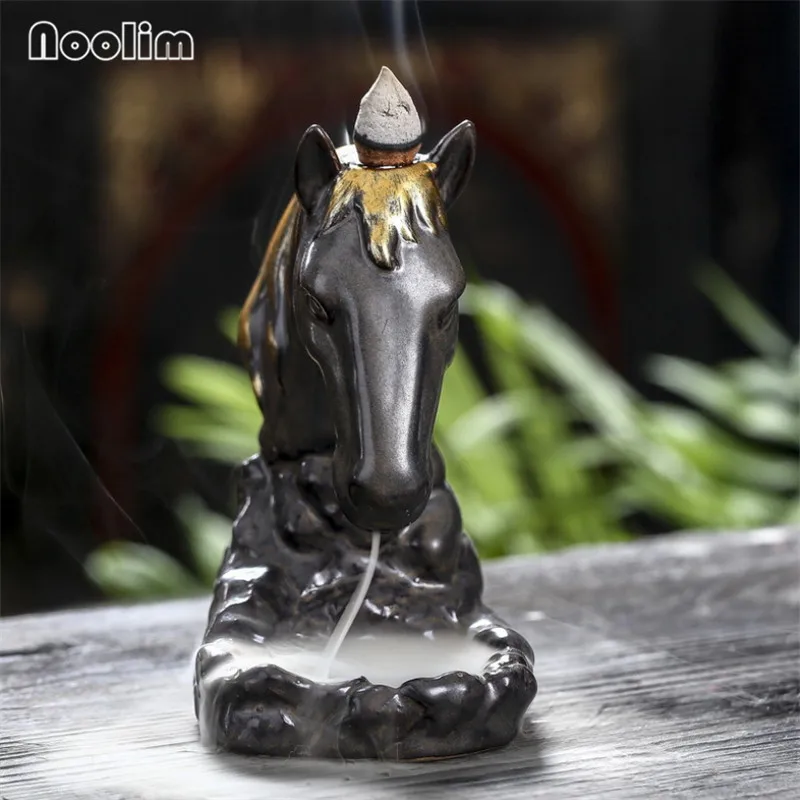 Керамическая подставка для курильницы с золотистой лошадью креативная в форме