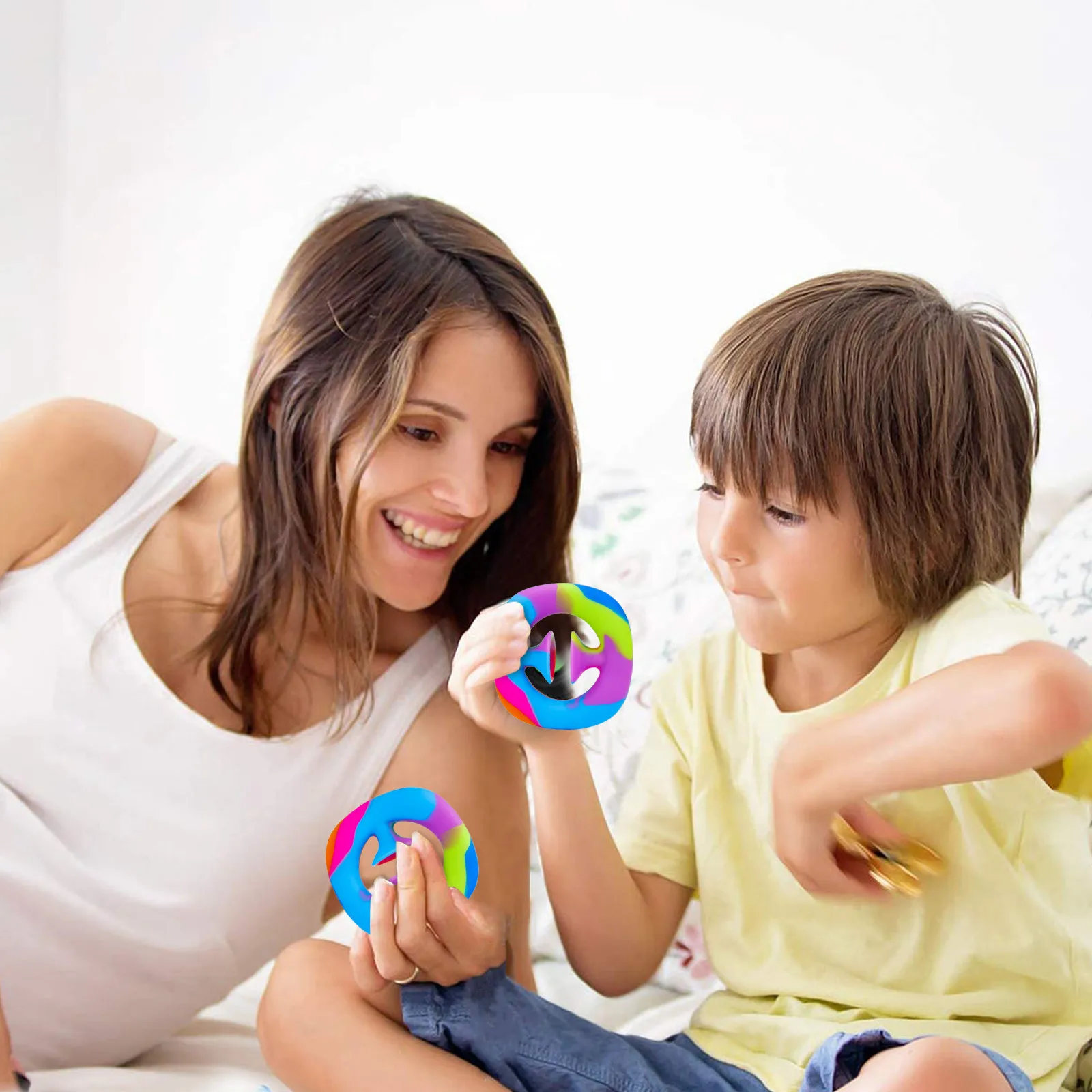 

Sensory Fidget Snap Hand Toy Relief Stress Relieve Toy Anti-anxiety Silicone Toy