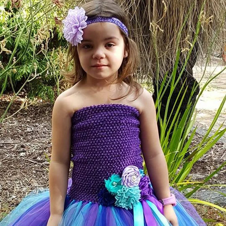 Платье-пачка для девочек с фиолетовым павлином и цветами детское вязаное