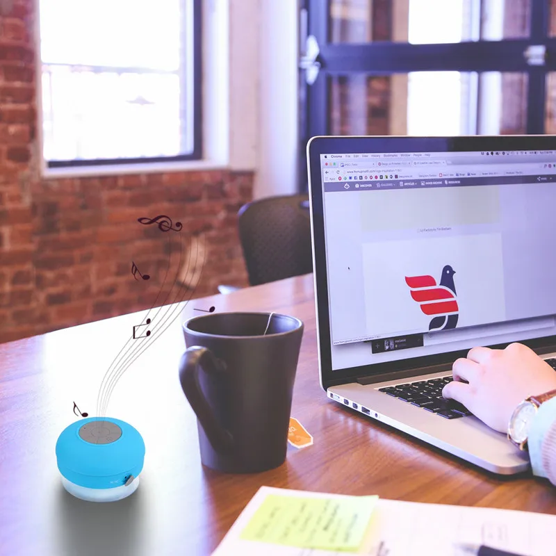 Водонепроницаемый беспроводной Bluetooth динамик подходит для душа ванной бассейна