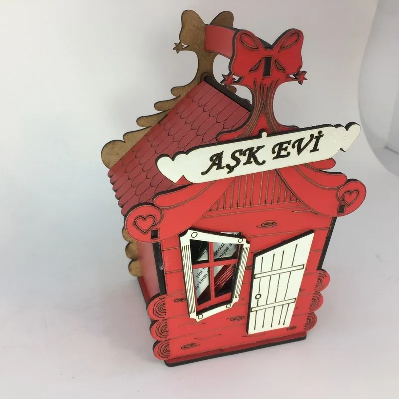 Деревянный очаровательный домик|Шармы| |