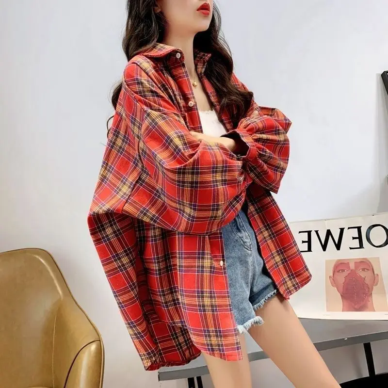 

Niche Design Sense Loose Plaid Shirt Women All-Match Korean Style Shirts Wearing Retro Hong Kong-Style Jackets