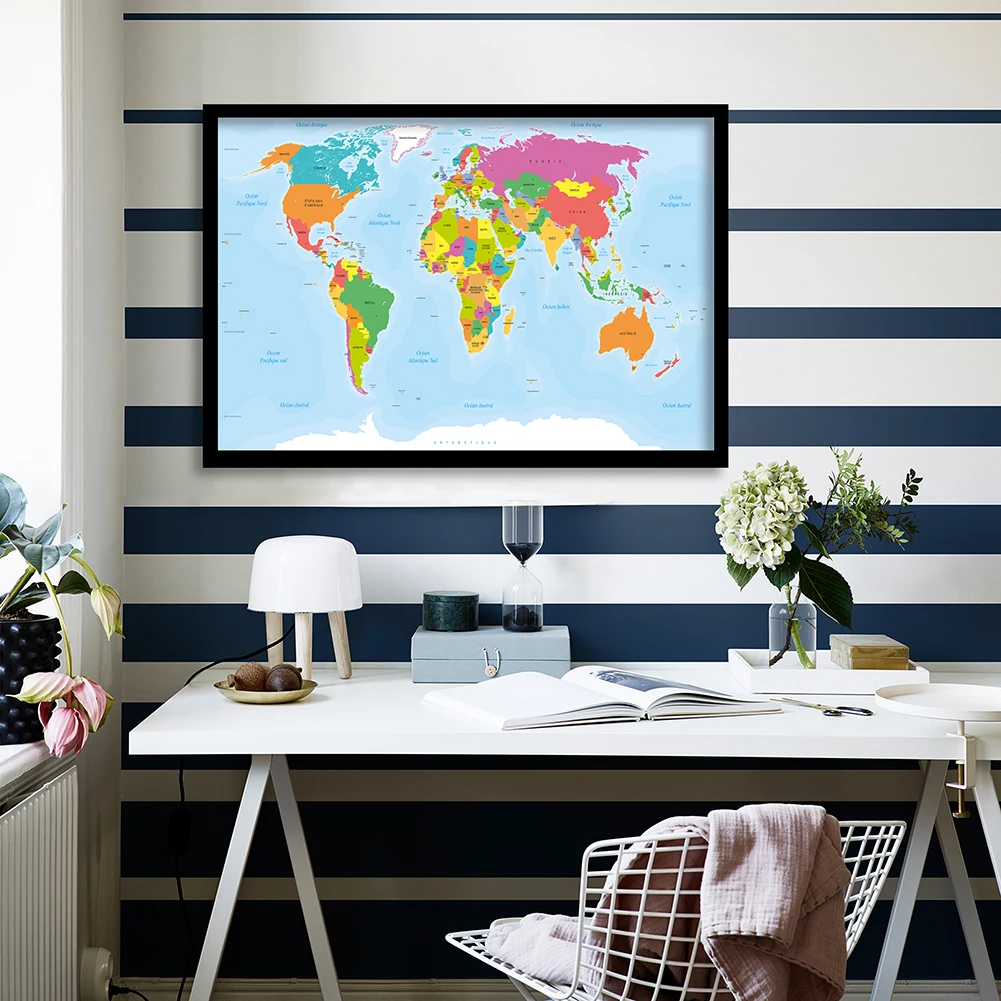 Карта мира с политическим распределением во французских плакатах и принтами